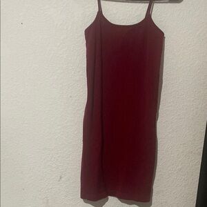Elegant Burgundy Spaghetti Strap Dress